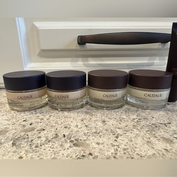 Caudalie Premier Cru Eye Cream The Cream and The Rich Cream - Picture 2 of 10